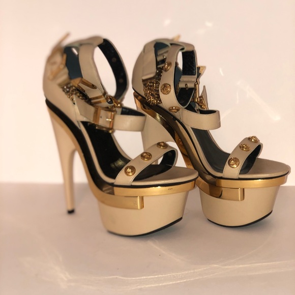 Versace platform heels - Picture 4 of 7